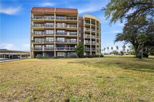 16 Ashley Dr in Pharr, TX - Building Photo