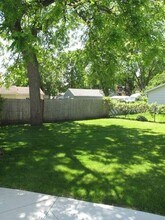 537 2nd Ave NW, Unit 1 in Rochester, MN - Building Photo - Building Photo