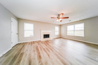 5016 Serenity Point Ln in Villa Rica, GA - Building Photo - Building Photo