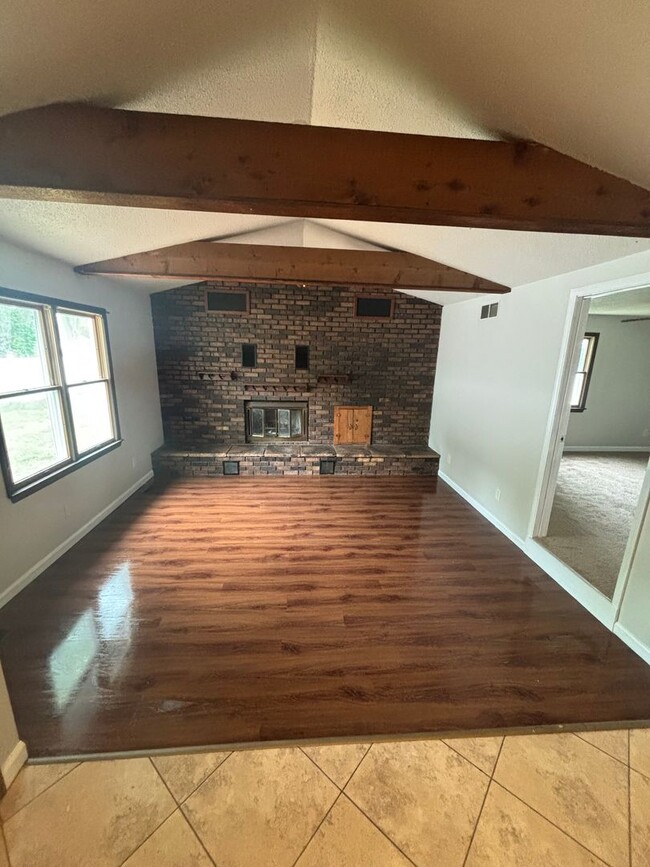 property at 2167 Sandy Ridge Rd
