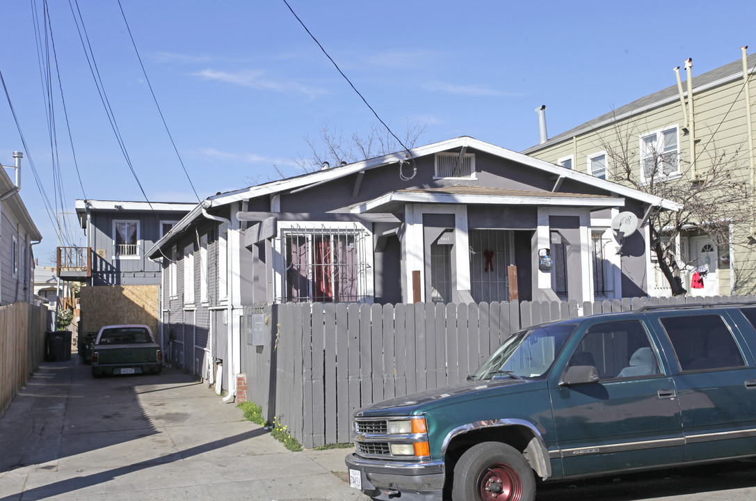 1641-1645 47th Ave in Oakland, CA - Building Photo