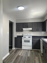 7470 Rockleigh Ave in Indianapolis, IN - Building Photo - Building Photo