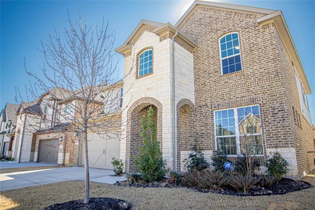 1216 Rosebay Dr in Justin, TX - Building Photo - Building Photo