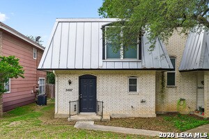 3407 Sugarhill Dr in San Antonio, TX - Building Photo
