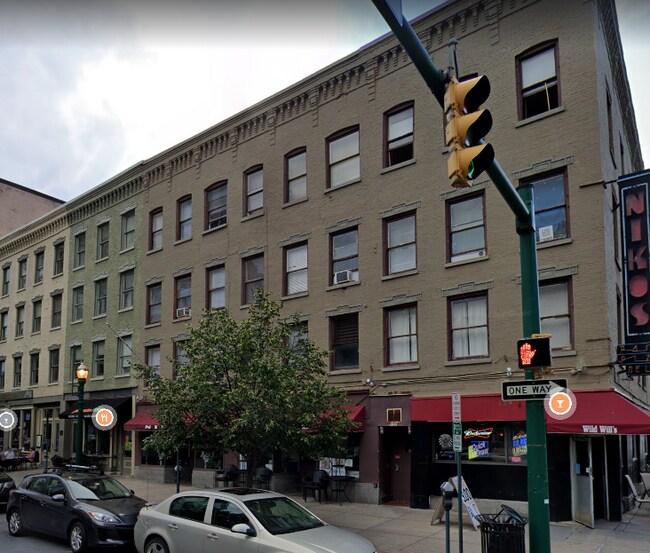 137 E Water St Rentals in Syracuse, NY