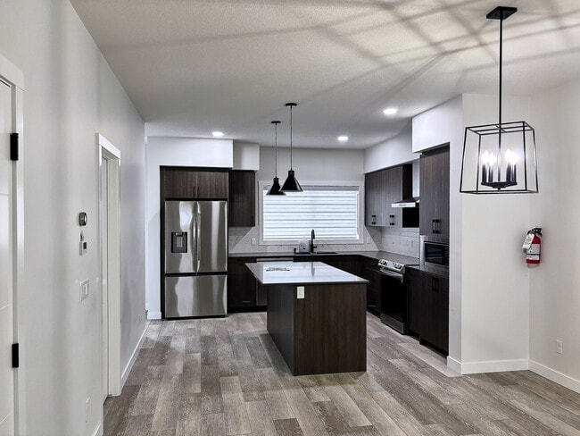 property at 134 Legacy Glen Crt SE