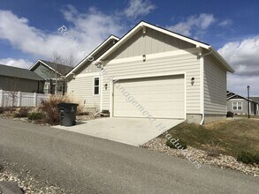 2871 Alexis Ave in Helena, MT - Building Photo - Building Photo