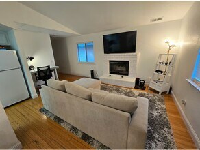 1451 16th St in Oakland, CA - Building Photo - Building Photo