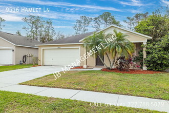 9516 Hamlet Ln in Tampa, FL - Building Photo - Building Photo