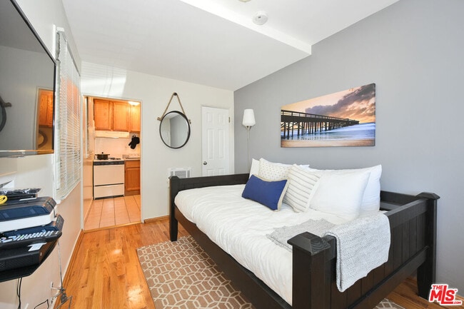 property at 16 Clubhouse Ave