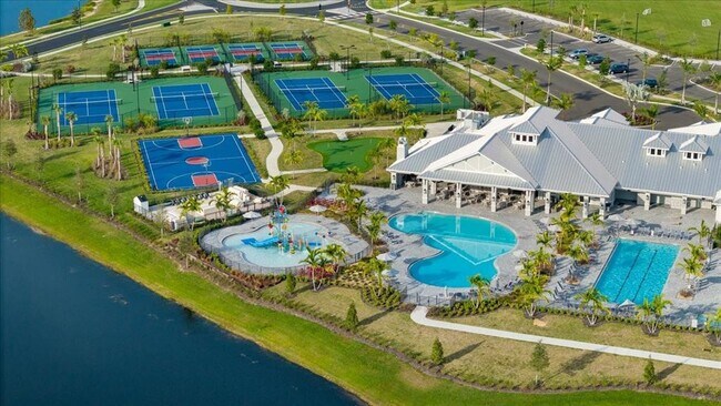 14757 Lyla Ter in Bradenton, FL - Building Photo - Building Photo