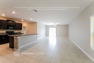 7253 King Crk Dr in Sun City Center, FL - Building Photo - Building Photo