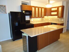 4333 Beard Ave S, Unit Apt C in Minneapolis, MN - Building Photo - Building Photo