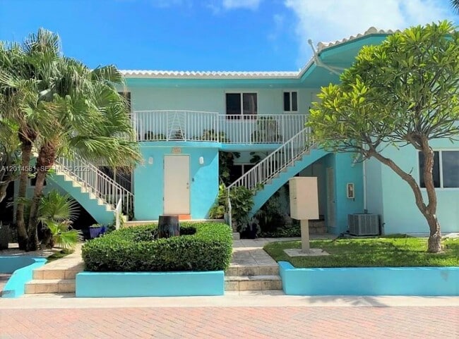 property at 3400 N Surf Rd