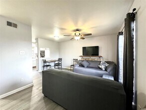4114 Hartt St in Houston, TX - Building Photo - Building Photo