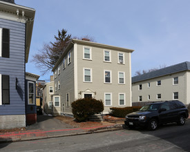 24 Lynde St in Salem, MA - Foto de edificio - Building Photo