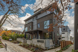 Eastown Lofts in Seattle, WA - Building Photo - Building Photo