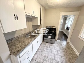 2446 Quincy St in Kansas City, MO - Building Photo - Building Photo