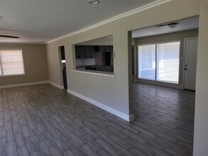 7803 Broadview Dr in Houston, TX - Building Photo - Building Photo