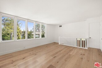 605 Hanley Way in Los Angeles, CA - Building Photo - Building Photo