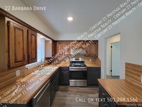 22 Barbara Dr in Little Rock, AR - Building Photo - Building Photo