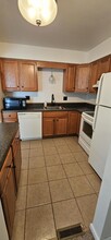 24360 E River Rd in Grosse Ile, MI - Building Photo - Building Photo