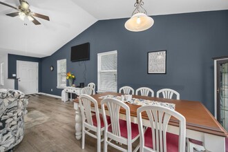 150 Roxbury Dr in O'Fallon, MO - Building Photo - Building Photo