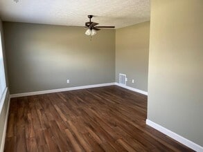 5221 Ogilvie Ave in Paducah, KY - Building Photo - Building Photo