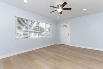 3168-3170 Mandan Way in San Diego, CA - Building Photo - Building Photo