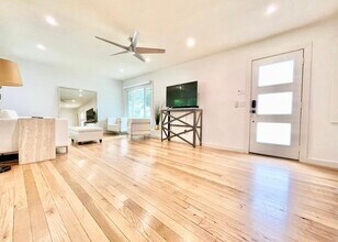 6623 Kenwell St in Dallas, TX - Building Photo - Building Photo