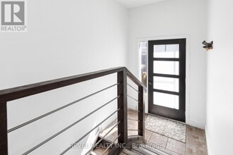 80 St Patrick St in Kawartha Lakes, ON - Building Photo - Building Photo