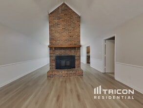 2395 Wales Dr in Austell, GA - Building Photo - Building Photo