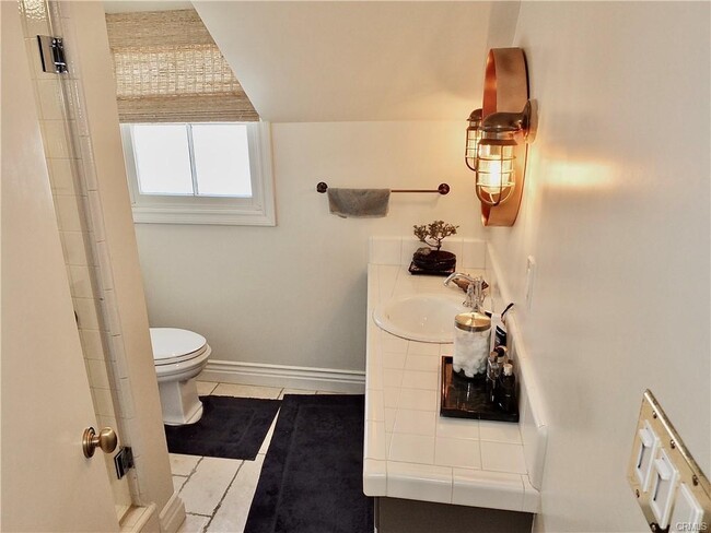 89 Rivo Alto Canal in Long Beach, CA - Building Photo - Building Photo