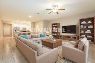 10111 Tabasco Cat Ct in Ruskin, FL - Building Photo - Building Photo