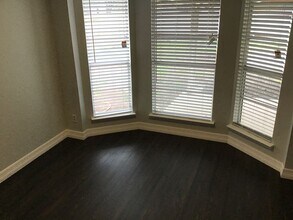 1901 Hooper St in Killeen, TX - Building Photo - Building Photo