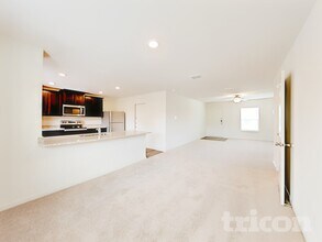 11750 Davalos Ln in San Antonio, TX - Building Photo - Building Photo