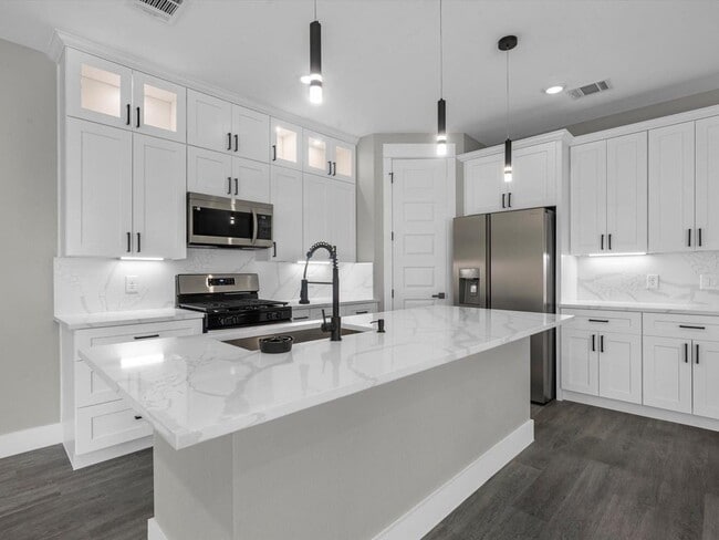 property at 1084 Junell St