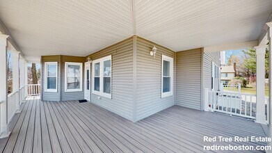659 South St, Unit 3-bed 2-bath Waltham in Waltham, MA - Building Photo - Building Photo