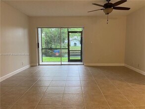 713 Gardens Dr in Pompano Beach, FL - Building Photo - Building Photo