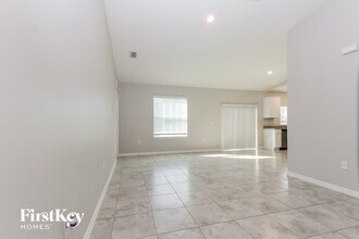 1810 SW Effland Ave in Port St. Lucie, FL - Building Photo - Building Photo