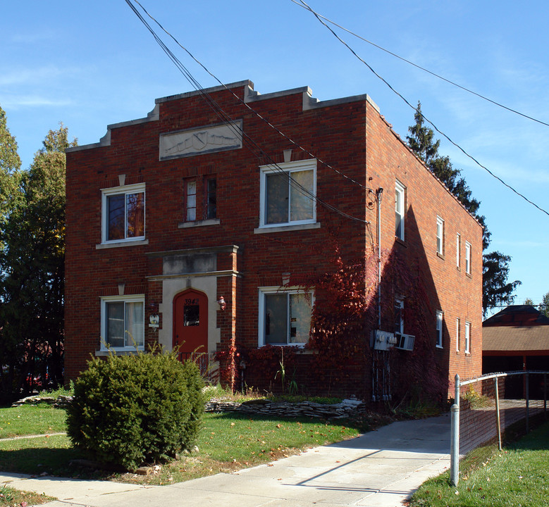 3942 Berkeley Dr in Toledo, OH - Foto de edificio