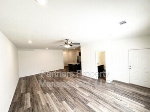 875 S Amarillo Ave in Fayetteville, AR - Building Photo - Building Photo