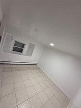 53 Winfield Ave in Brentwood, NY - Building Photo - Building Photo