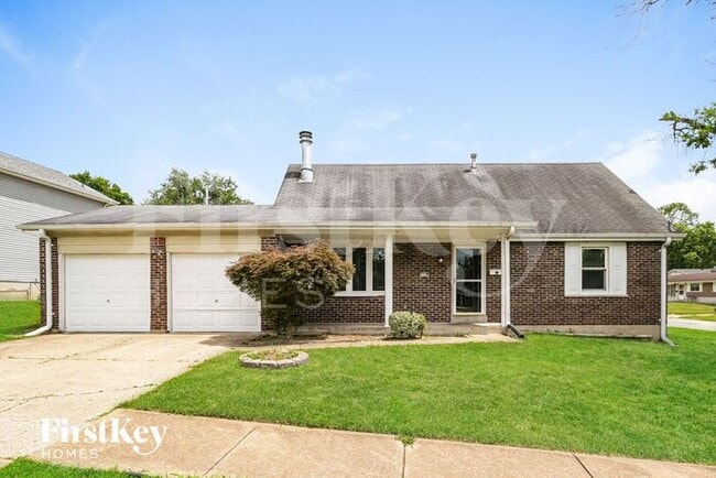 property at 2736 Sedan Dr