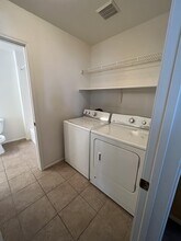 8725 W Flamingo Rd in Las Vegas, NV - Building Photo - Building Photo