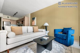 505 18th St S in Arlington, VA - Building Photo