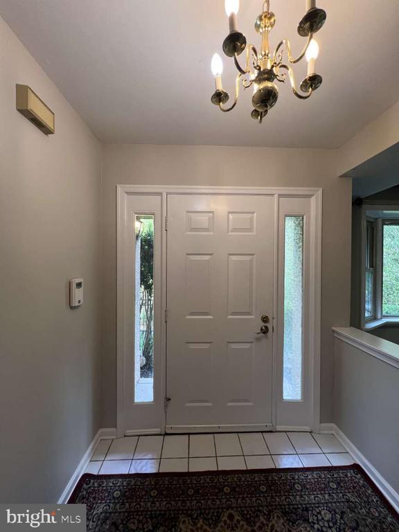 property at 82 Bunker Hill Ct