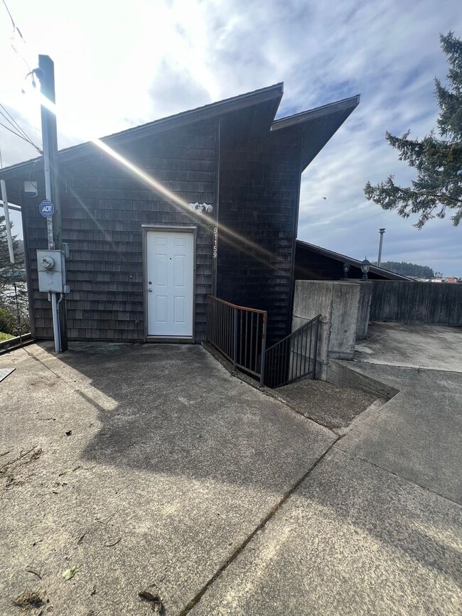 property at 91159 Cape Arago Hwy