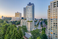 5581 Boundary Rd in Vancouver, BC - Building Photo - Building Photo