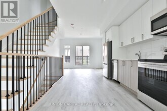 78 Tisdale Ave in Toronto, ON - Building Photo - Building Photo